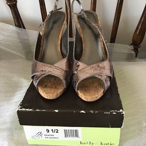 Kelly &Katie pewter 4 1/2” heel sandals